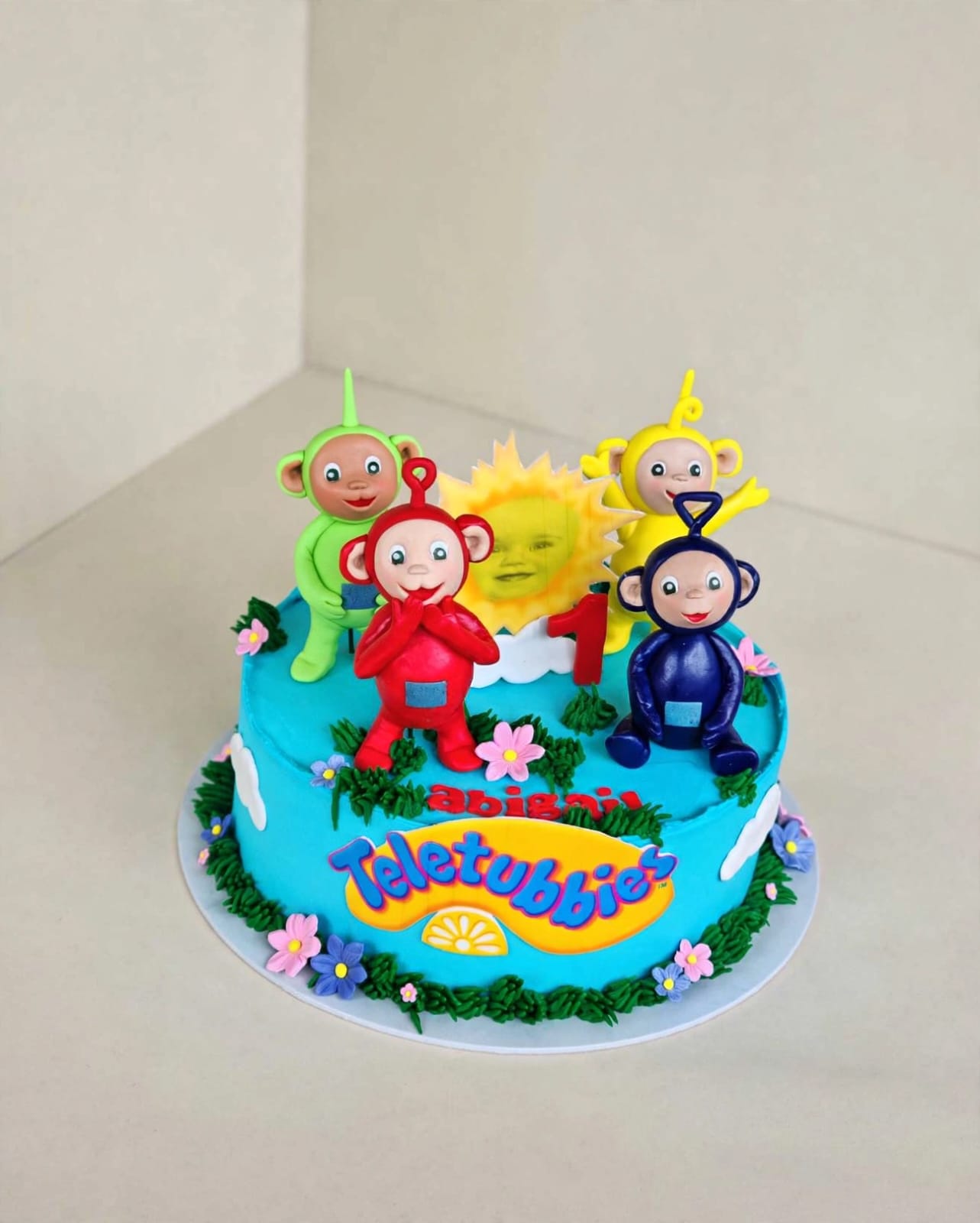 Celebration cake by Bakery Queens