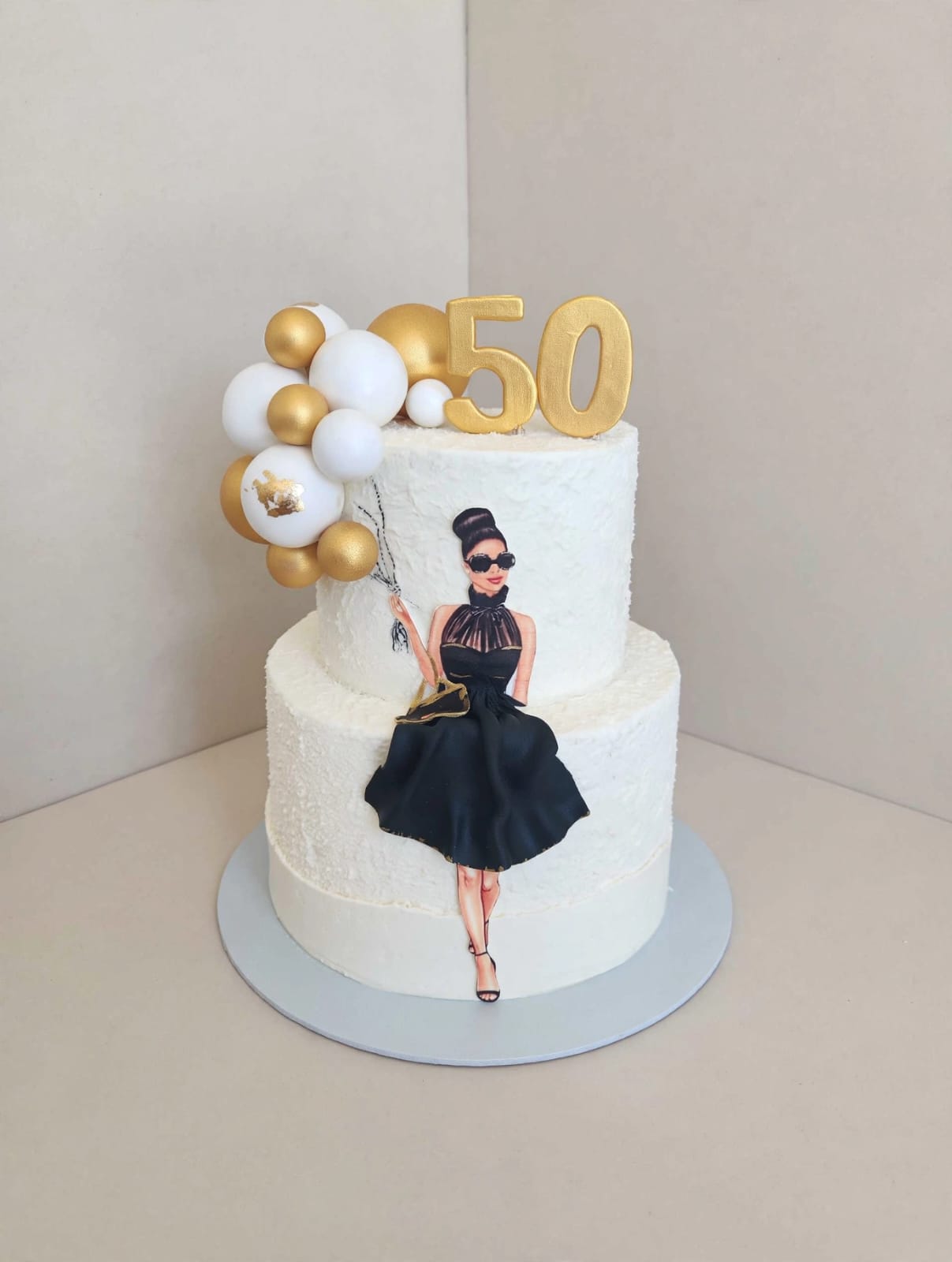 Celebration cake by Bakery Queens
