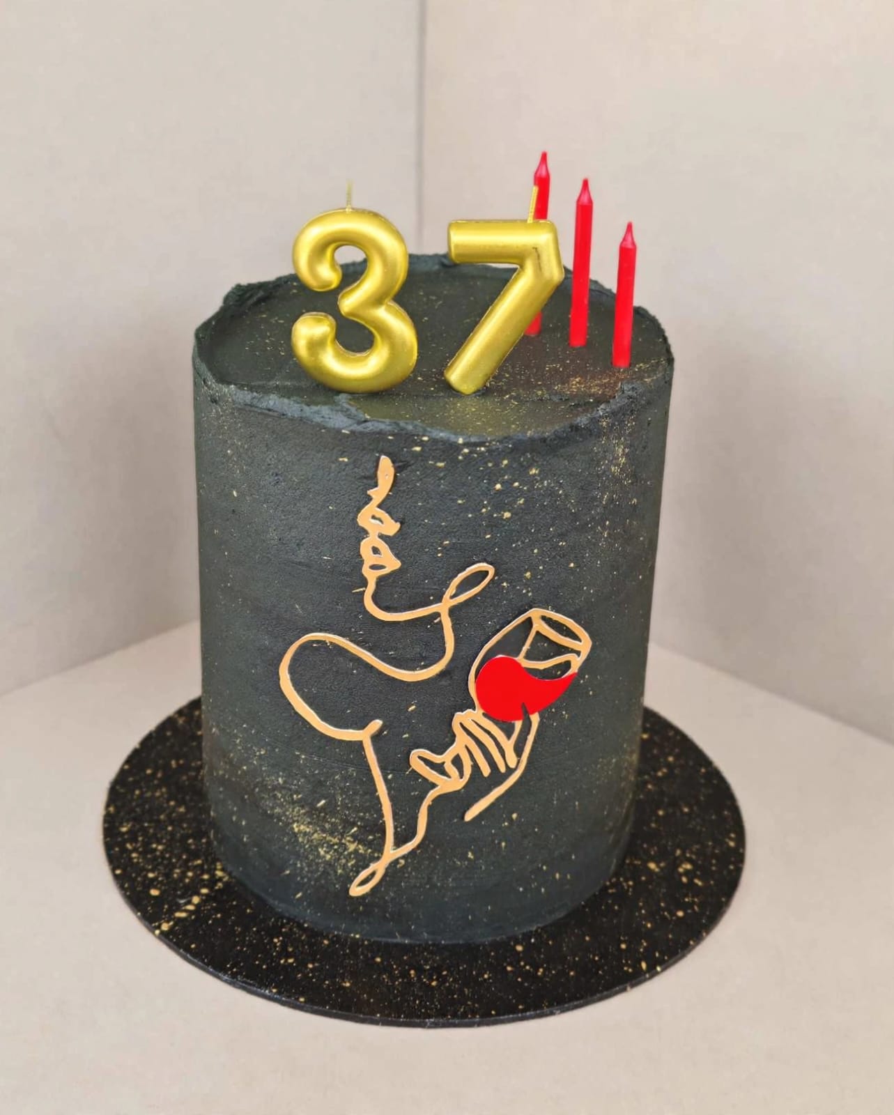Celebration cake by Bakery Queens