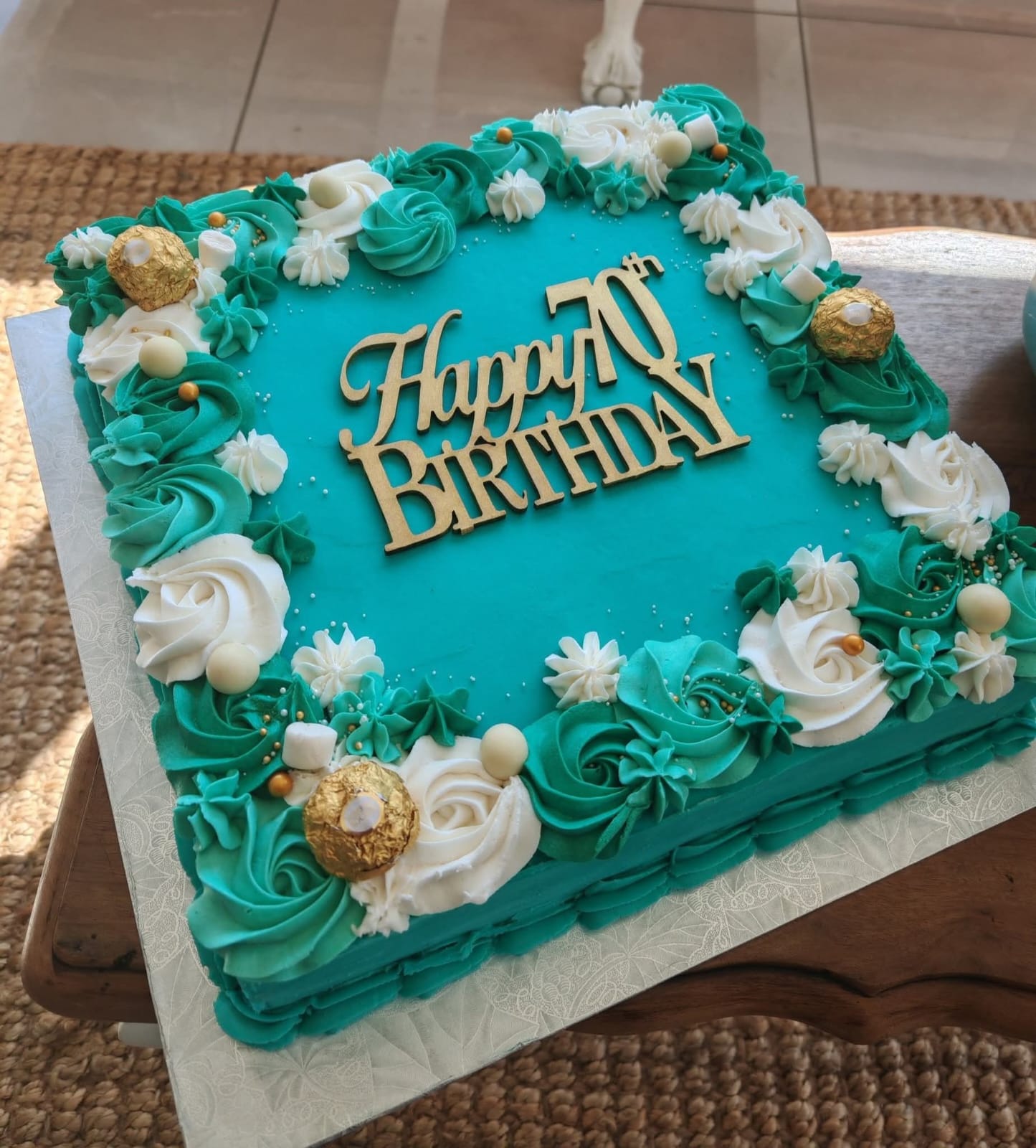 Celebration cake by Bakery Queens